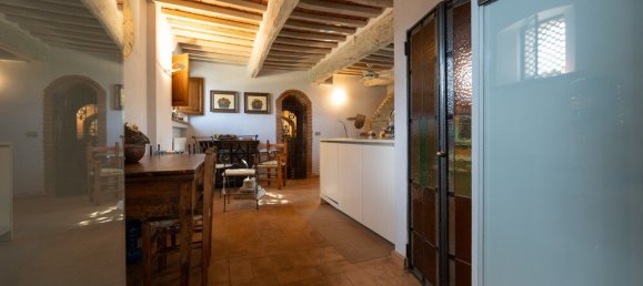 4 bedrooms House in Montepulciano, Italy No. 135468 24