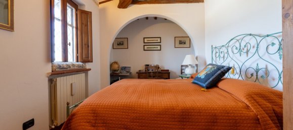 4 bedrooms House in Montepulciano, Italy No. 135468 31