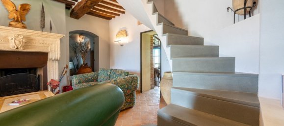 4 bedrooms House in Montepulciano, Italy No. 135468 16