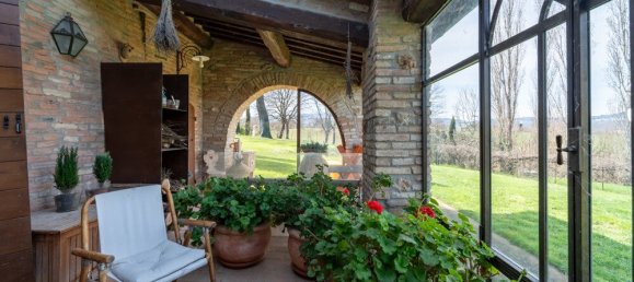 4 bedrooms House in Montepulciano, Italy No. 135468 9