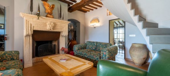 4 bedrooms House in Montepulciano, Italy No. 135468 17