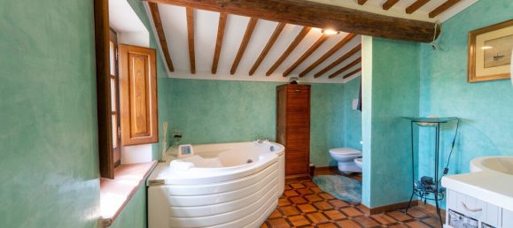 4 bedrooms House in Montepulciano, Italy No. 135468 34