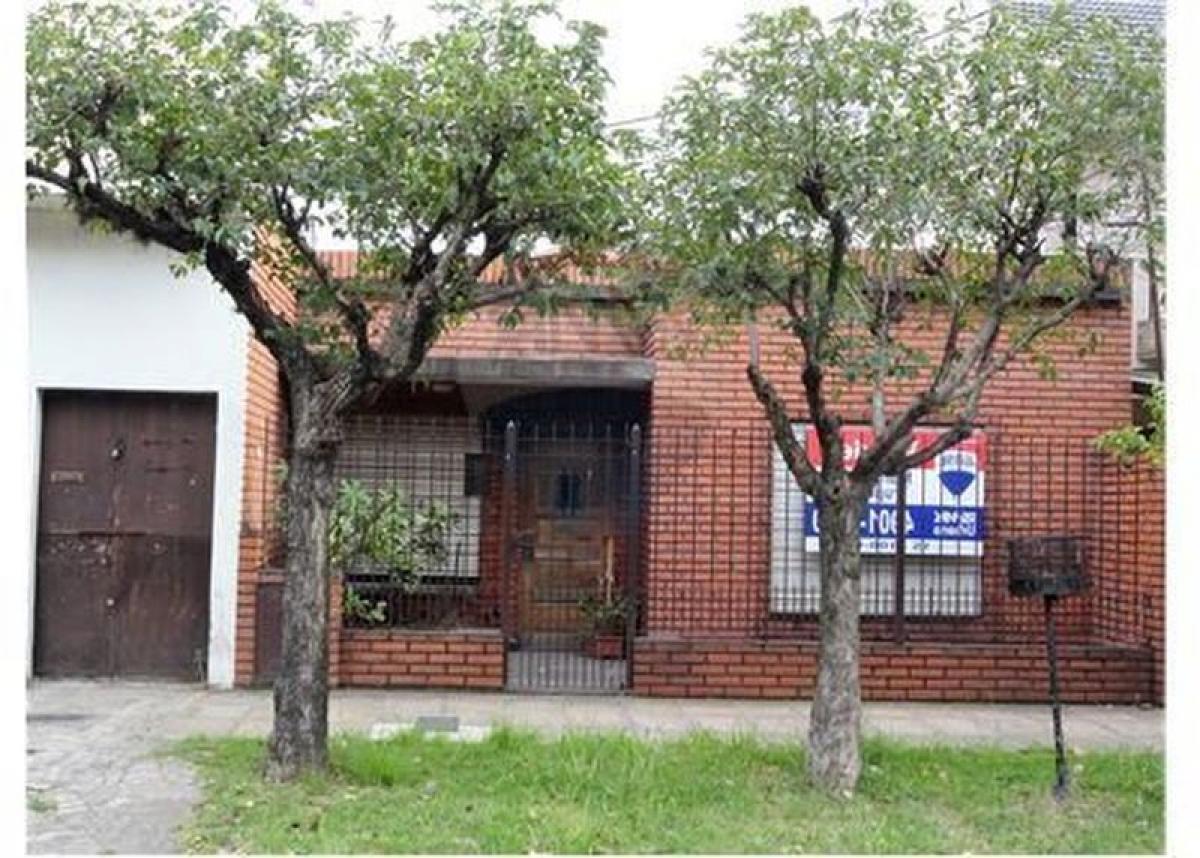  Land in Moron, Argentina No. 43229