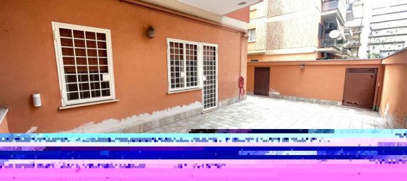 3 rooms Apartment in Rome, Italy No. 28380 6