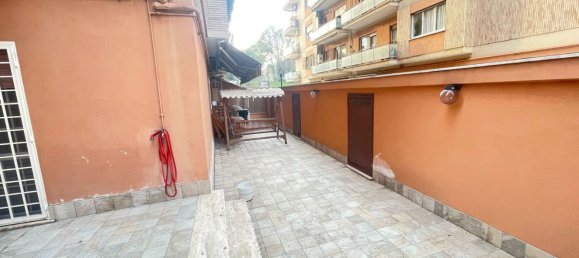 3 rooms Apartment in Rome, Italy No. 28380 7