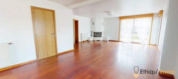 Villa de 5 dormitorios en Sens, France No. 195487 8