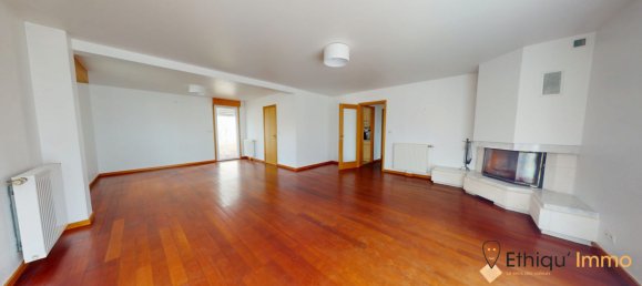 Villa de 5 dormitorios en Sens, France No. 195487 7