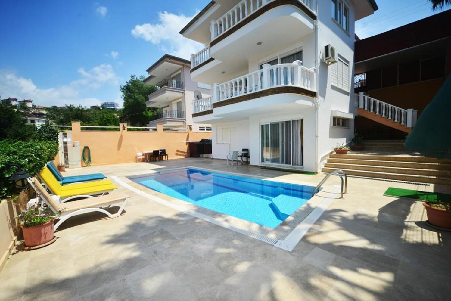 Villa 5+3 in Alanya, Turkey No. 23806