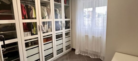 3 bedrooms House in Beuvrages, France No. 242641 6