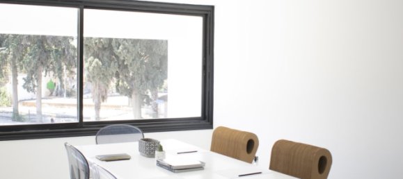 5 rooms Office in Larnaca, Cyprus No. 26538 17