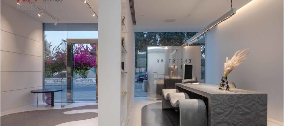 5 rooms Office in Larnaca, Cyprus No. 26538 6