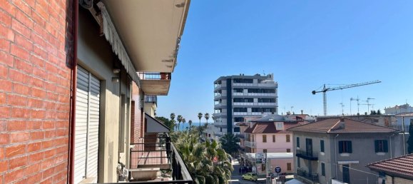 5-Zimmer Wohnung in San Benedetto del Tronto, Italy, Nr. 149268 4
