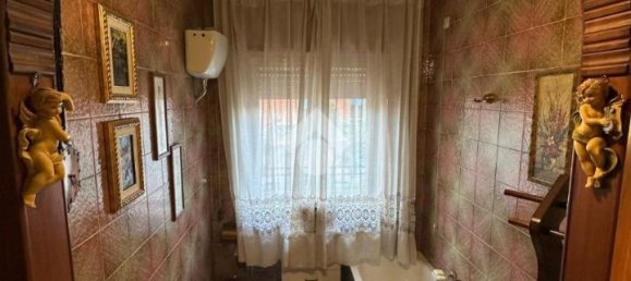 5 rooms Apartment in Cassino, Italy No. 40357 33
