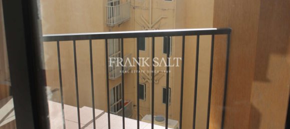 Apartamento de 3 dormitorios en Gzira, Malta No. 8983 29