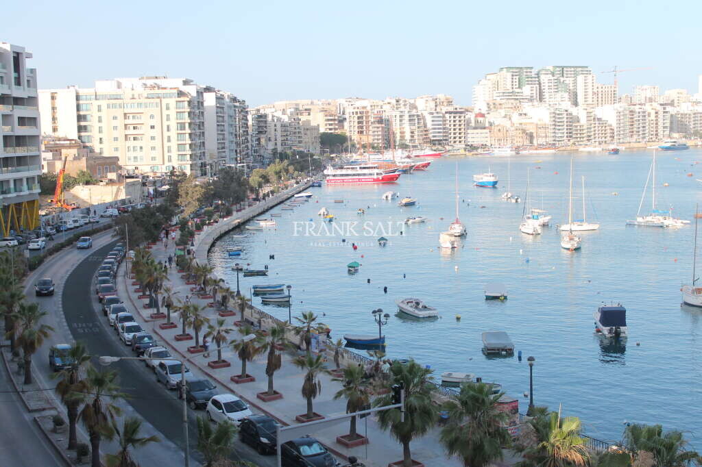 Apartamento de 3 dormitorios en Gzira, Malta No. 8983