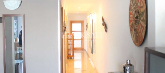 Apartamento de 3 dormitorios en Gzira, Malta No. 8983 14