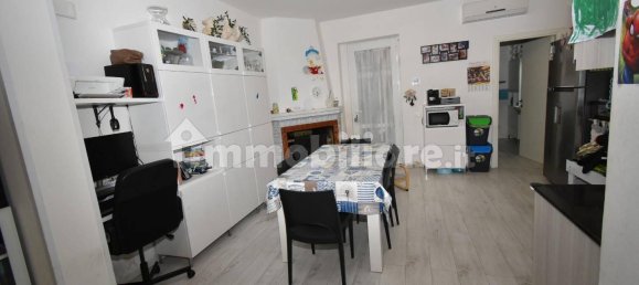 2 bedrooms House in San Giuliano Terme, Italy No. 212588 9