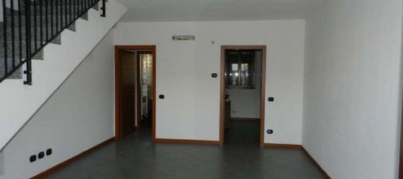 4 rooms Apartment in Spinadesco, Italy No. 96517 7