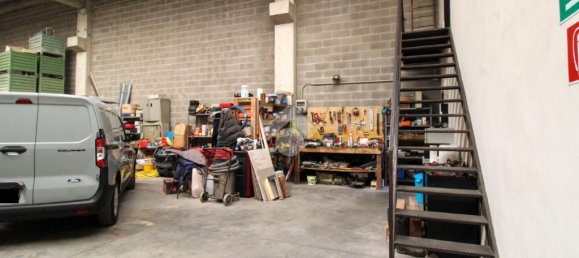 1-salle Entrepôt à Rudiano, Italy No. 341364 10