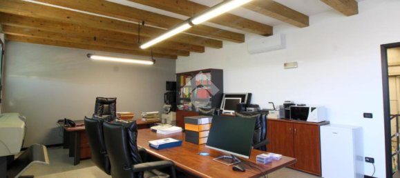 1-salle Entrepôt à Rudiano, Italy No. 341364 32