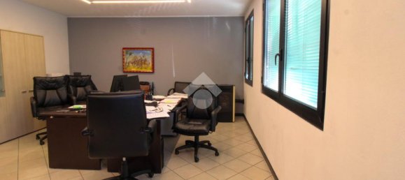 1-salle Entrepôt à Rudiano, Italy No. 341364 23