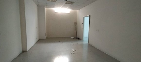 300m² Office in Terni, Italy No. 312662 3