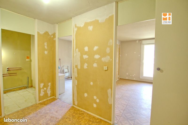 Квартира с 4 спальнями в Драп, Франция № 192727