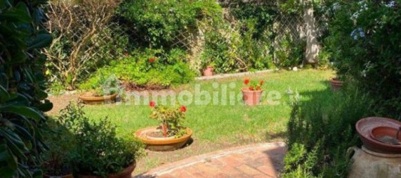 3 bedrooms Apartment in Livorno, Italy No. 302296 21