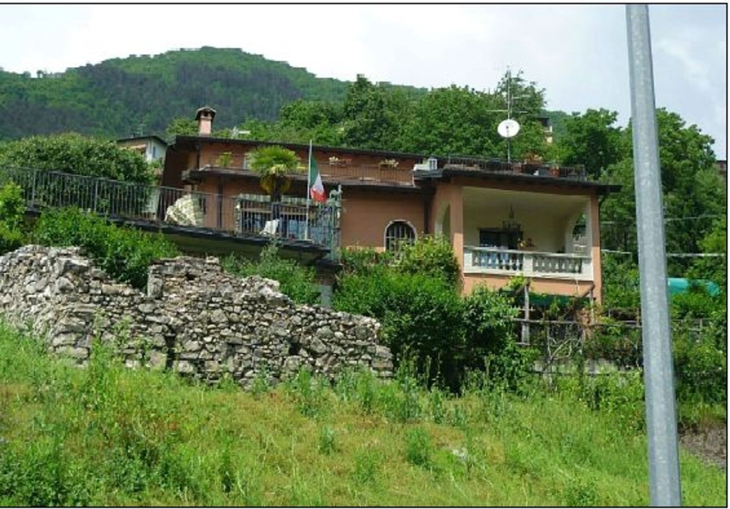 13غرفة منزل في Porlezza, Italy رقم 3291