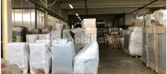 1غرفة بناية في Senago, Italy رقم 360238 3