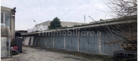 1غرفة بناية في Senago, Italy رقم 360238 8