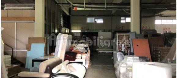 1غرفة بناية في Senago, Italy رقم 360238 16