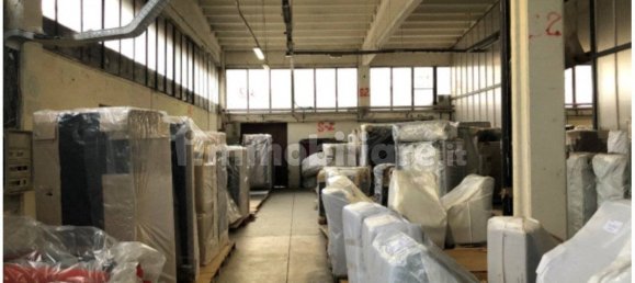 1غرفة بناية في Senago, Italy رقم 360238 19