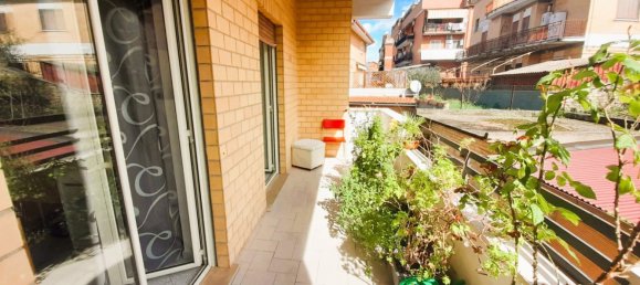 3 Schlafzimmer Wohnung in Rome, Italy, Nr. 139204 2