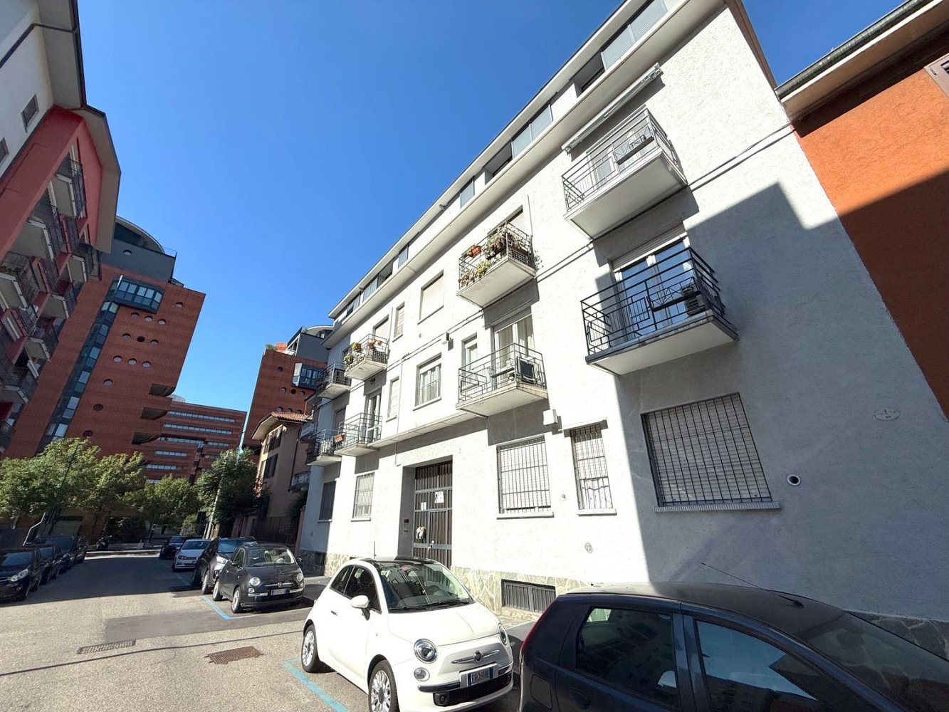 2 bedrooms Apartment in Sesto San Giovanni, Italy No. 370145