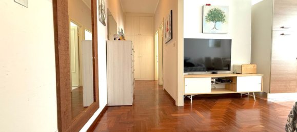 2 bedrooms Apartment in Sesto San Giovanni, Italy No. 370145 10