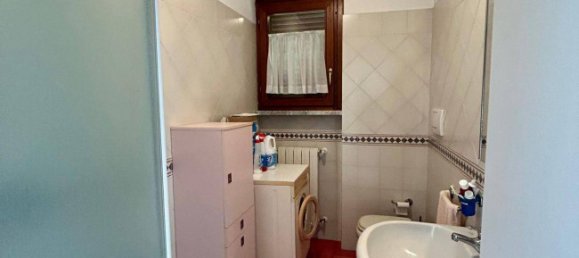 3 bedrooms Villa in Montignoso, Italy No. 107409 6