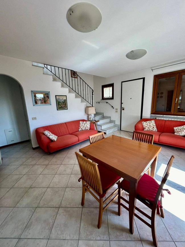 3 bedrooms Villa in Montignoso, Italy No. 107409