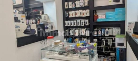 2-Zimmer Gewerbliche Immobilie in Taranto, Italy, Nr. 282963 15