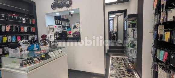 2-Zimmer Gewerbliche Immobilie in Taranto, Italy, Nr. 282963 10
