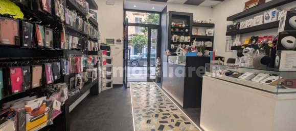 2-Zimmer Gewerbliche Immobilie in Taranto, Italy, Nr. 282963 7