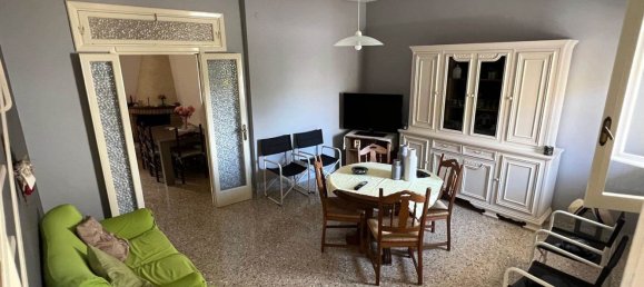 Дом с 3 комнатами в Фазано, Италия № 279471 3