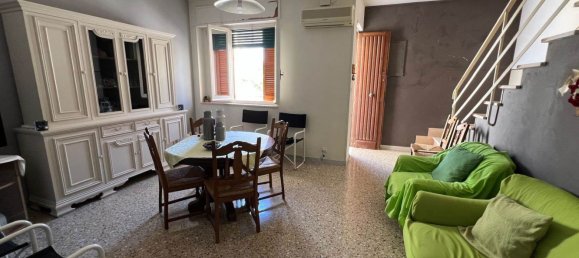 Дом с 3 комнатами в Фазано, Италия № 279471 4