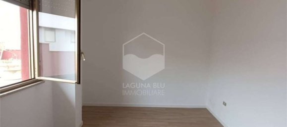 4-salle Penthouse à Marsala, Italy No. 219053 26