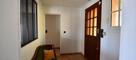 2 bedrooms House in Clisson, France No. 100864 8