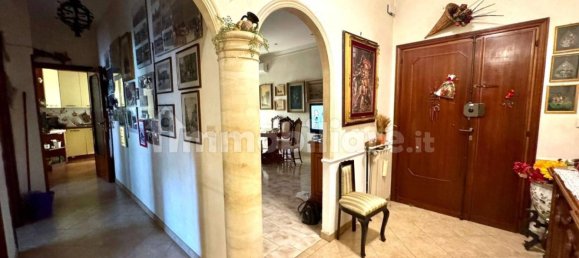 2 bedrooms Apartment in Rome, Italy No. 313449 11