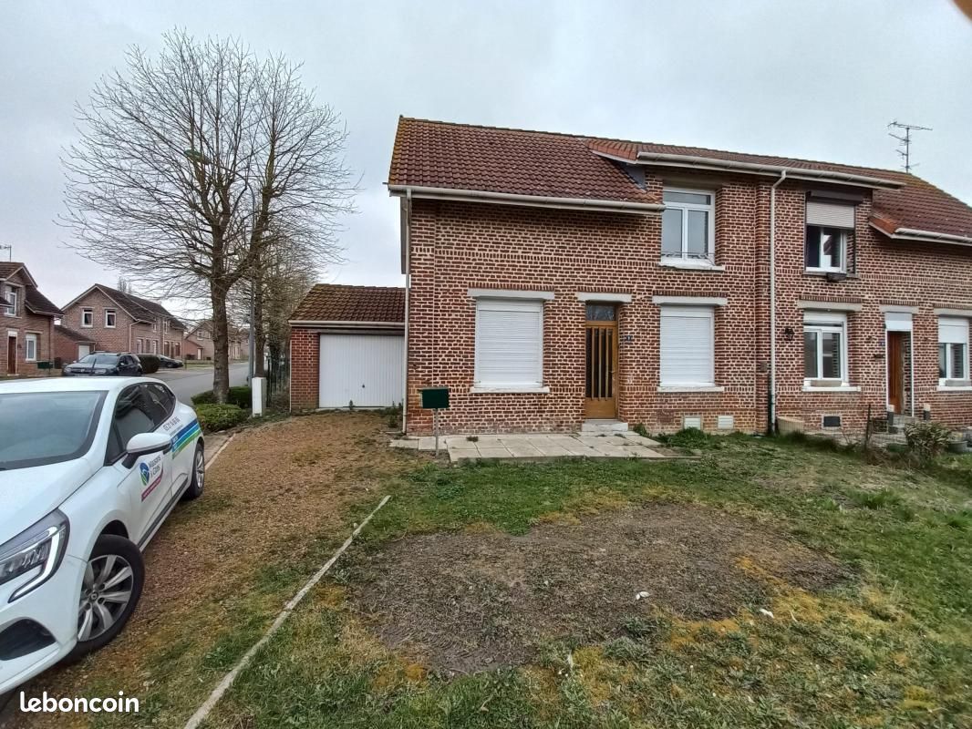 2 bedrooms House in Mazingarbe, France No. 332513