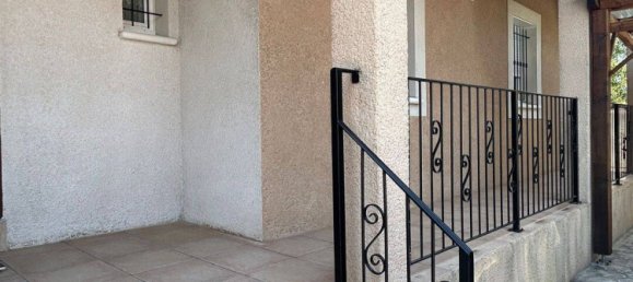 4 bedrooms Villa in Marignane, France No. 331500 13