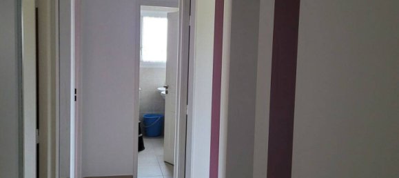 4 bedrooms Villa in Marignane, France No. 331500 25