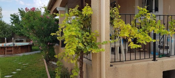 4 bedrooms Villa in Marignane, France No. 331500 45